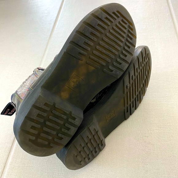 Dr. Martens boots girl / child size 12 - Picture 6 of 11